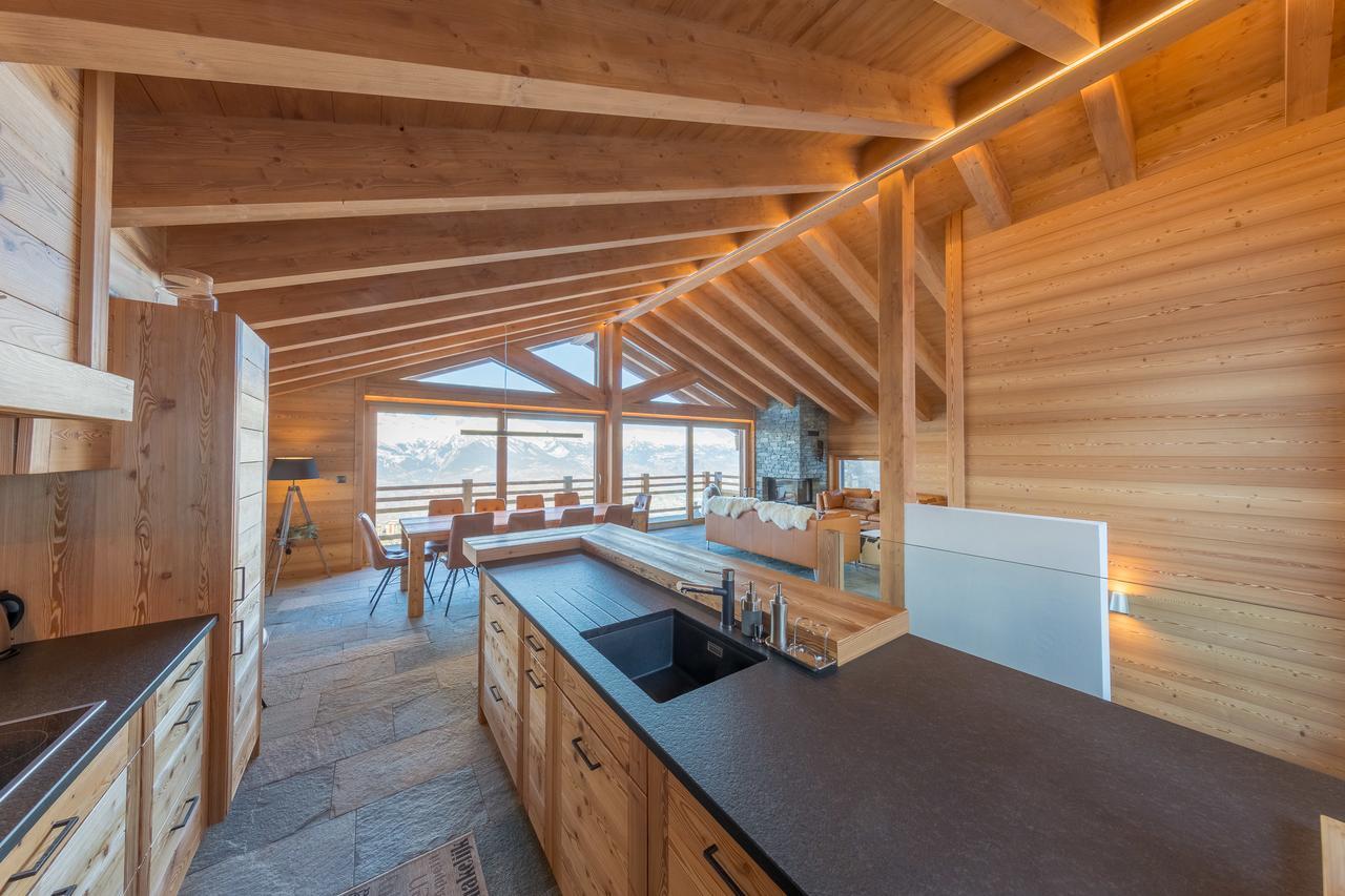 Oak Tree Chalet - On The Ski Slope - Luxury! Nendaz Bagian luar foto